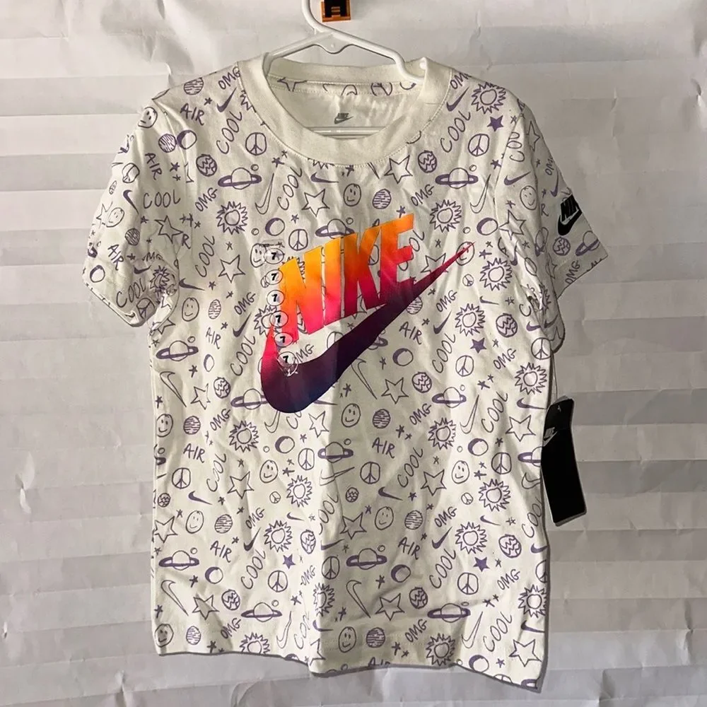 Nike Kid's Purple Graphic T-Shirt Short Sleeve Athletic Tee Size 7